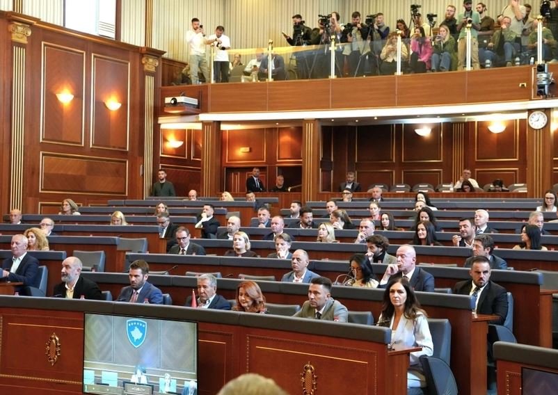 BE-ja kundërshton ndryshimet për Specialen, dy zëra publikë japin alarmin për Kosovën