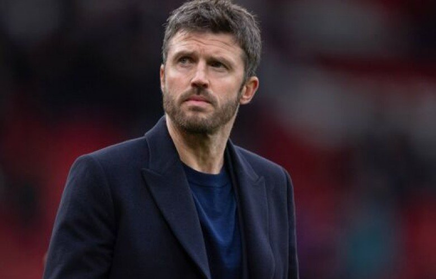 Carrick i lëkundet karrigia te Manchester United
