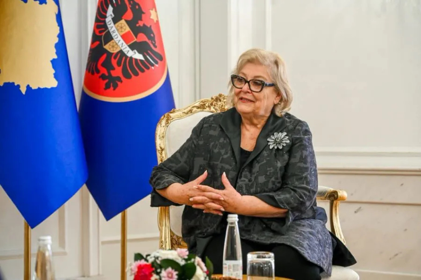 Presidentja Shiroka Pula pret sot senatorët amerikanë Shaheen dhe Durbin