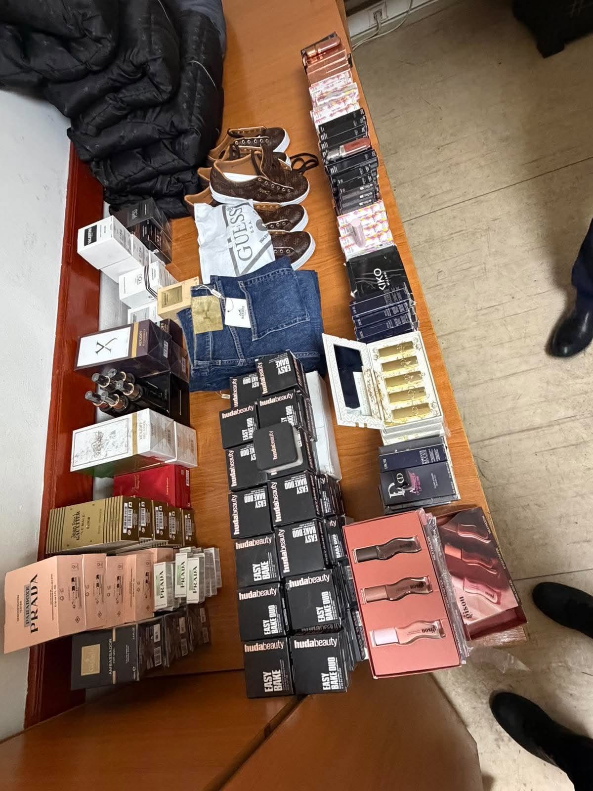 Dogana e Kosovës ndalon mallra të padeklaruara në Han të Elezit