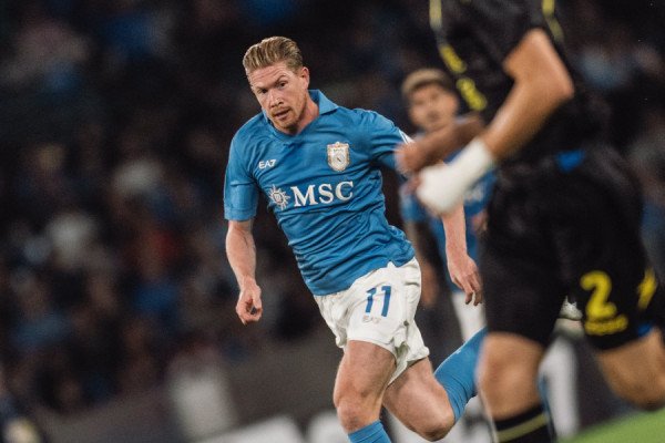 De Bruyne rikthehet në formë, Napoli shpreson te belgu për sukses në Ligën e Kampionëve