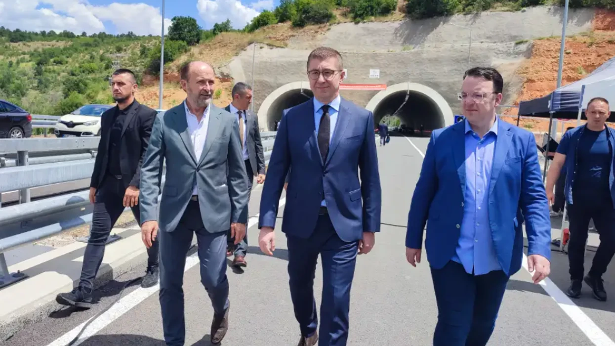 Mickoski: Fillon ndërtimi i autostradës Bukojçan – Kërçovë, hap i madh për lidhjen Shkup – Ohër