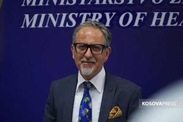 ​Ministri Vitia thirrje prindërve: Vaksinimi, mënyra më efektive për mbrojtjen nga fruthi