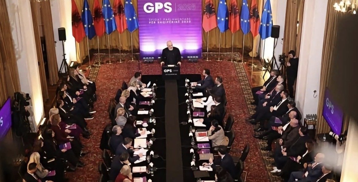 Mbledhja e zgjeruar e Grupit Parlamentar të PS, detaje nga agjenda