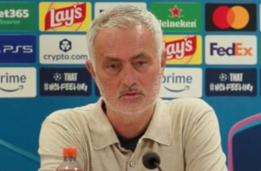 Pyetet për referimin ndaj Villarrealit  ja si përgjigjet Mourinho