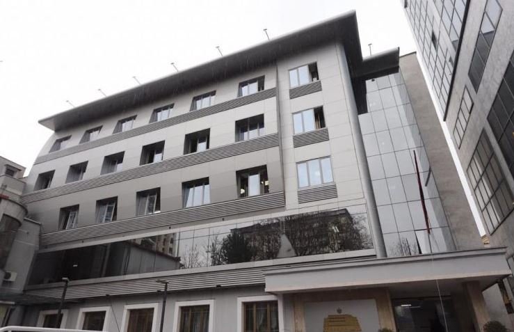 MSHMS: Strukturat shëndetësore në gatishmëri për t’u ofruar ndihmë mjekësore personave të dëmtuar gjatë protestës