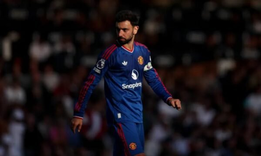 Kaos te Man Utd  Carrickut i lëkundet karrigia