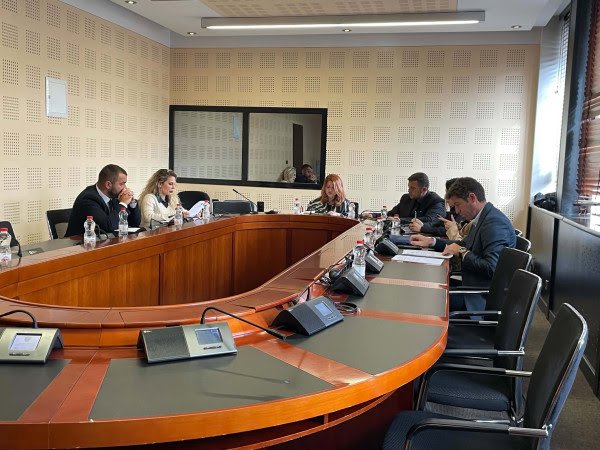 Shpallet konkursi për Avokatin e Popullit