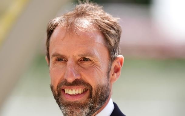 Southgate konfirmon të ardhmen e tij