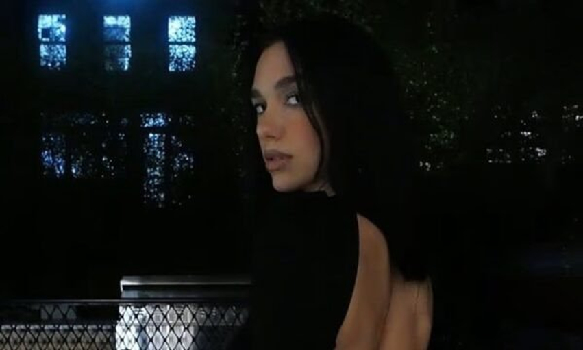 dua-lipa-zbulon-copeza-nga-jeta-martesore-shikon-nje-ndeshjeje-bejsbolli-ne-new-york-elegante-si-perhere