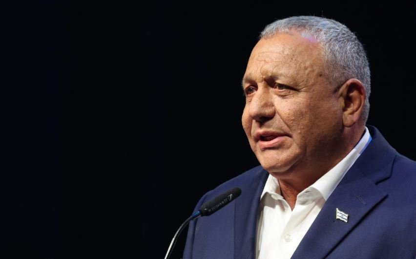 Premtimi parazgjedhor në Izrael, rivali i Netanyahut: Do ta mposhtim Hamasin brenda 18 muajsh