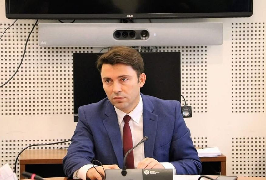  Për çfarë dorëzimi po flisni      Rrustemi  U bë siç tha Albini