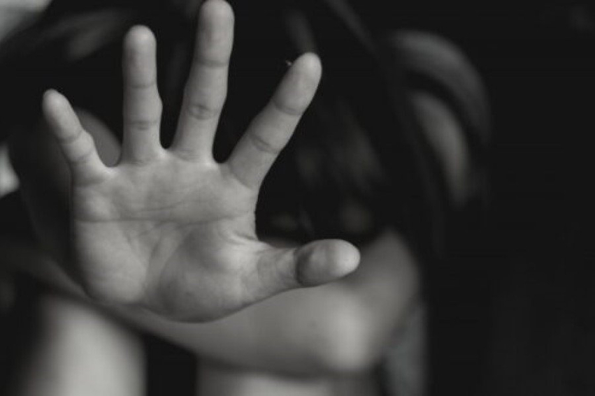 Arrestohet një person në Fushë Kosovë  dyshohet për dhunim