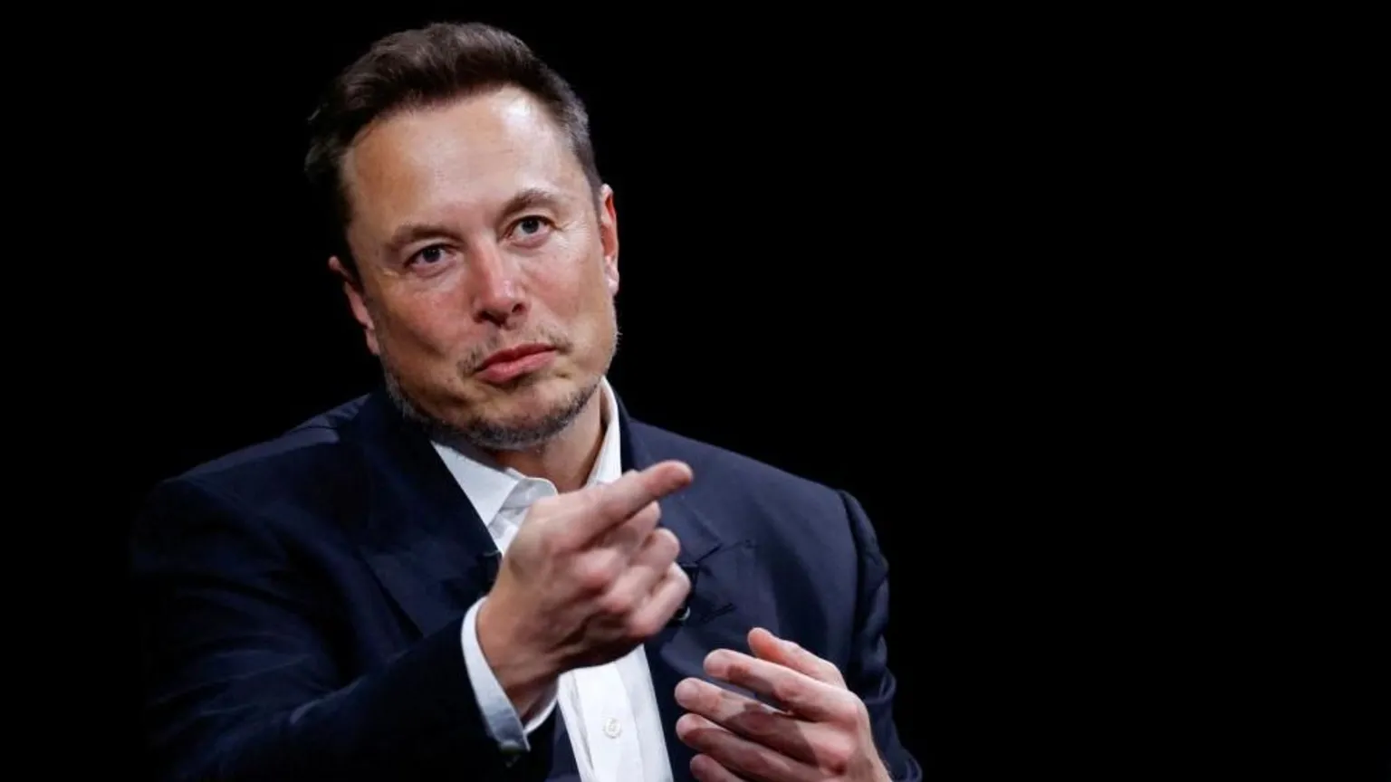 Ukraina ankohet se dronët iu ‘fikën’ në mes të sulmit rus, Musk ia hedh fajin Trumpit