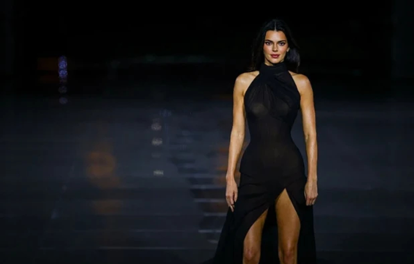 kendall-jenner-flet-per-thashethemet-se-eshte-lezbike