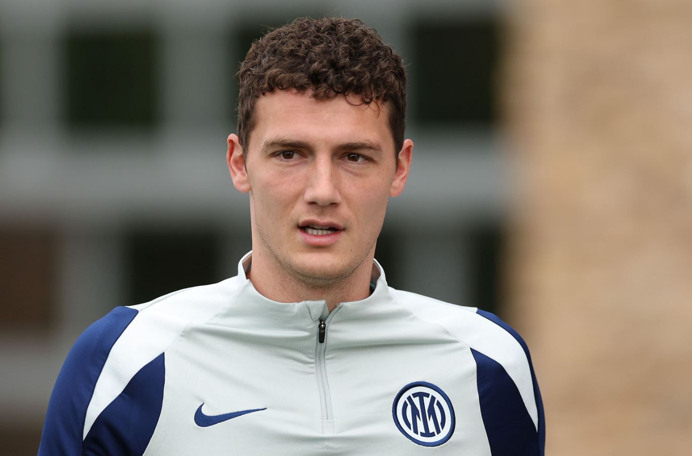 Pavard pritet të qëndrojë jashtë fushave për 20 ditë