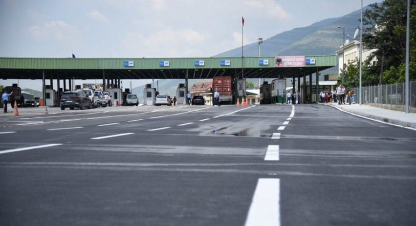 Zbulohen dy raste me kokainë në Vërmicë  dyshohet një shtetas shqiptar
