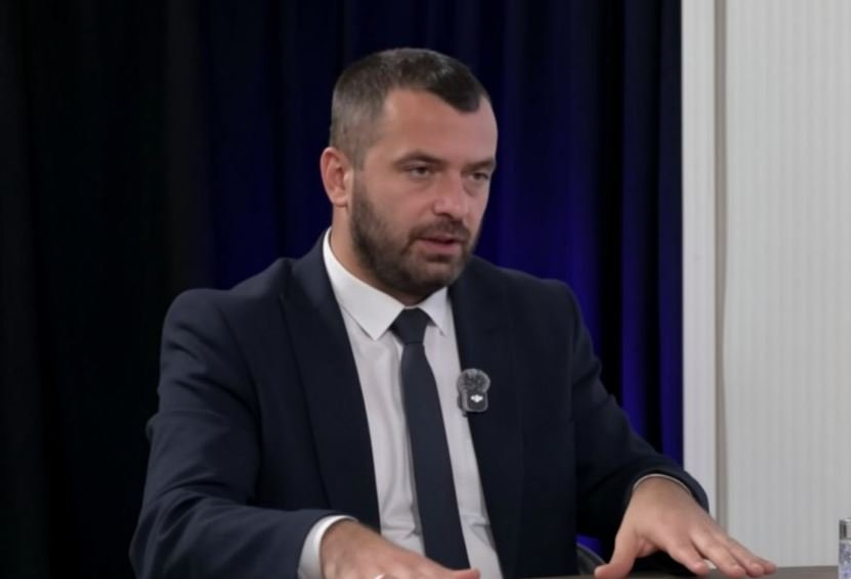 Rexhaj sfidon Haradinajn  Tregoji prokurorisë ku i pe bombat në protestë