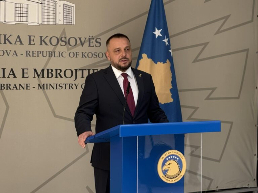 Maqedonci: Kemi kërkuar nga SHBA-ja të diskutojmë blerjen e