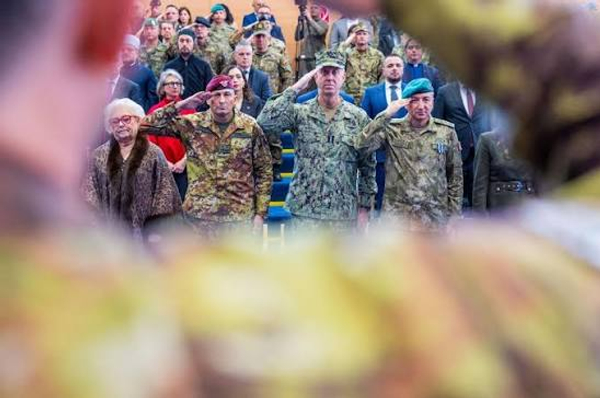 Gecaj  Vizita e admiralit amerikan në veri  mesazh në interes të Kosovës drejtuar Serbisë