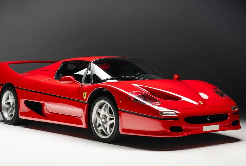 nje-ferrari-f50-qe-ka-pershkuar-vetem-170-kilometra-pritet-te-shitet-per-me-shume-se-20-milione-dollare