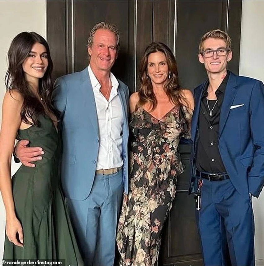 Cindy Crawford dhe Rande Gerber reagojnë për humbjen e djalit të tyre  Presley  në moshën 27 vjeçare
