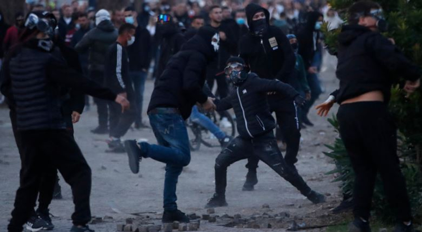 Protesta në Tiranë  58 të arrestuarit dalin sot para gjykatës për masën e sigurisë
