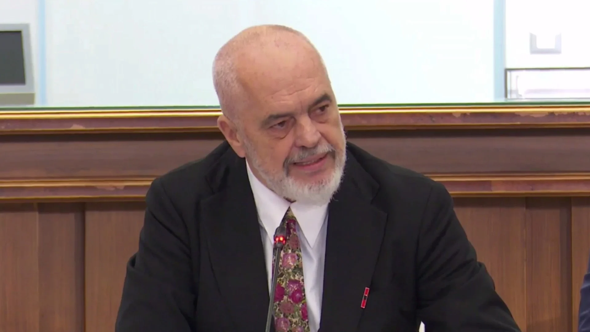 Protesta   Test karakteri e dinjiteti për shtetin   Rama  U tentua një tjetër 21 janar 