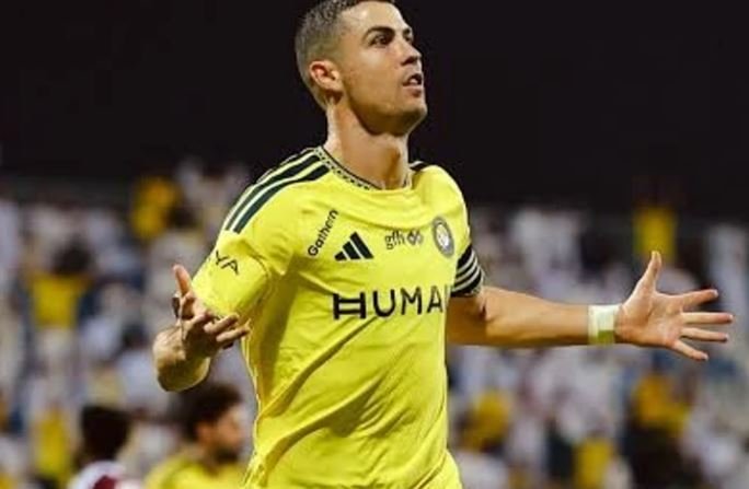 Ronaldo nuk ndalet, arrin në 982 gola në karrierë