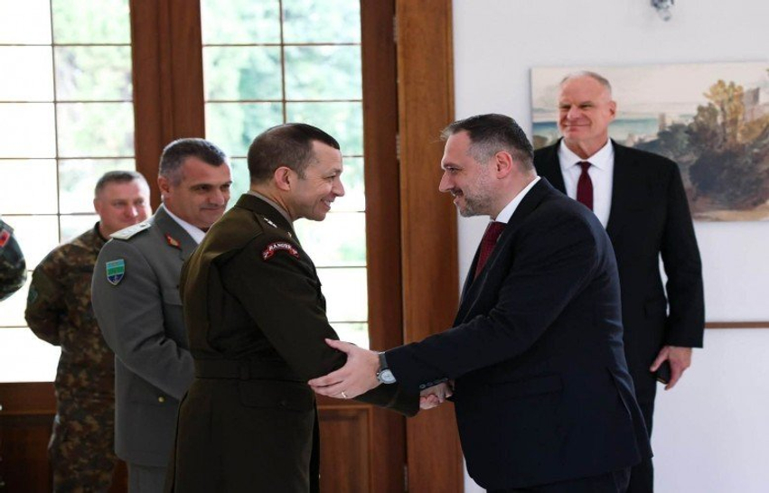 shqiperia-nenshkruan-marreveshje-me-bordin-e-paqes-per-misionin-ne-gaza