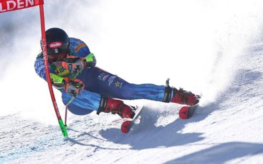 Shiffrin më e shpejta në lëshimin e parë  befasi eliminimi i fitueses së sezonit të kaluar
