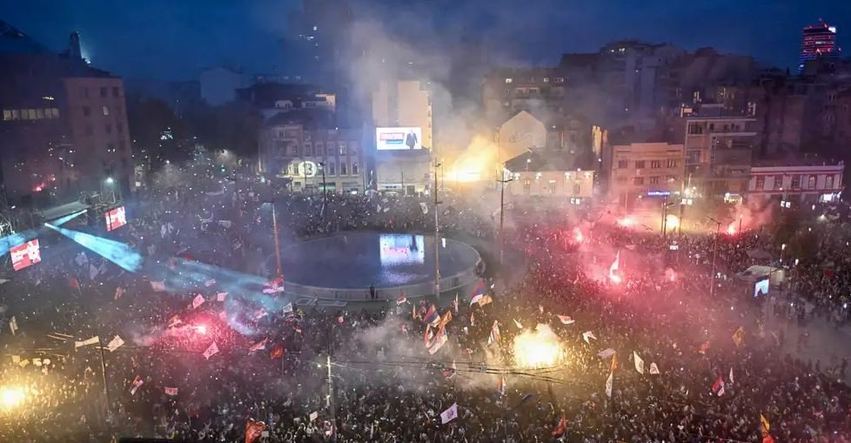  Ka erë lirie    Të rinjtë në tubimin e Listës Studentore në Serbi  Nuk është koha për frikë 