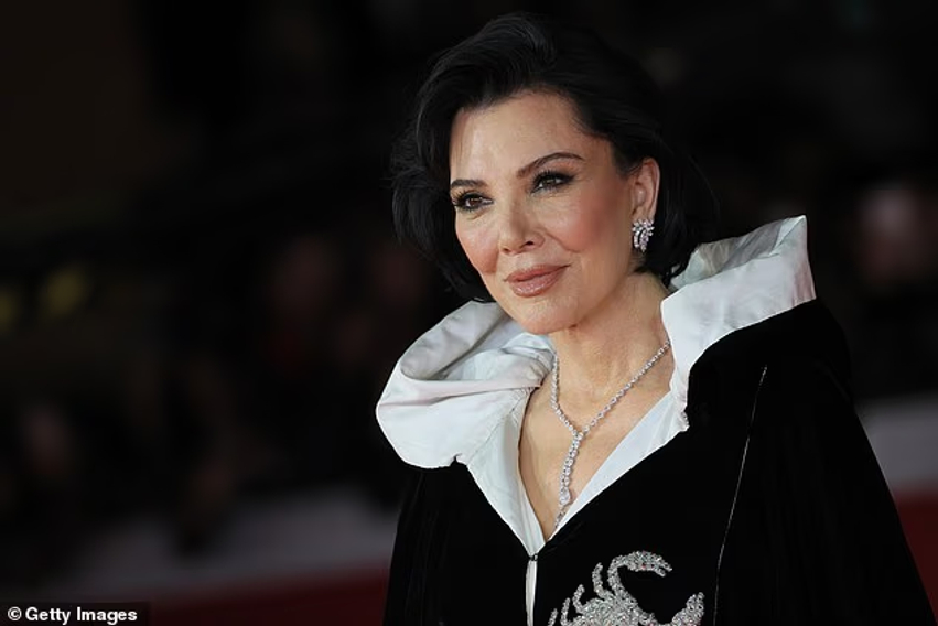 Kris Jenner mahnit në Romë në moshën 70 vjeçare