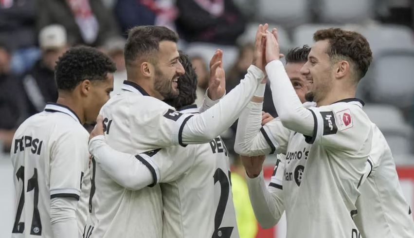 Shqiptarët e Kosovës shokojnë kampionin e Zvicrës