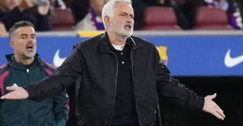 Mourinho mendon se Real Madridi u dëmtua në El Clasico  VAR i ishte në gjumë