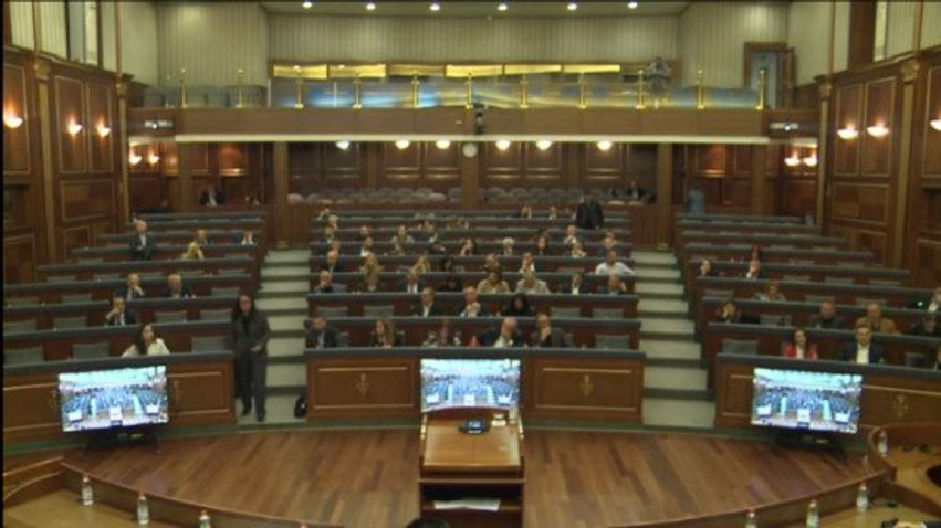 Kryeziu përmend Sami dhe Mërgim Lushtakun për vrasjen e një gruaje nga një mik i tyre  ndez debat
