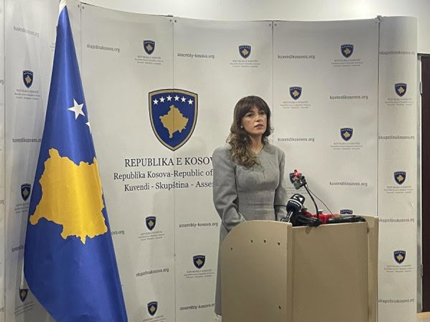 Rikthimi i Ligjit për Specialen  ky është qëndrimi i kryeparlamentares Haxhiu