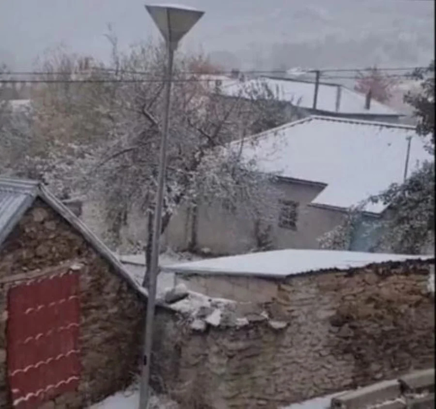 Borë në zonat malore të Kukësit