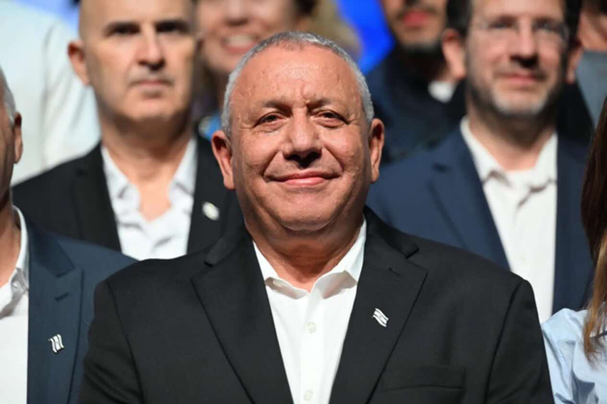 Eisenkot  Mosbesim i plotë ndaj Netanyahut  Kampi i Likudit  Festimet janë të parakohshme