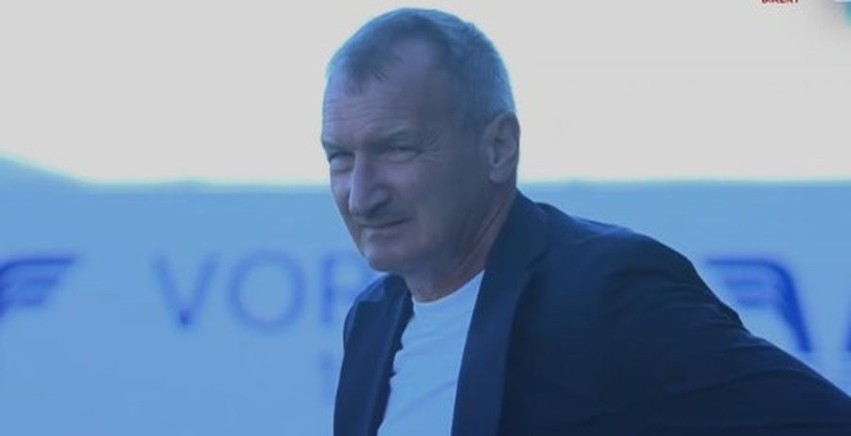 Tatëpjetë për Csaba Laszlon