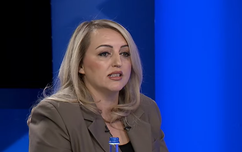 gashi-hamdiu-rrefen-per-kallezimin-penal-ndaj-ish-kryeshefit-te-kostt-it-pas-poshterimit-seksual-ndaj-saj