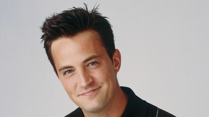 Kritikët për dokumentarin e Netflix dedikuar për Matthew Perry  I ndershëm dhe prekës  por shumë i gjatë