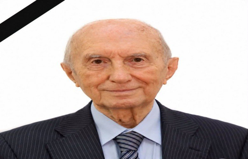 Themeloi Akademinë e Shkencave  ndahet nga jeta akademiku Luan Omari