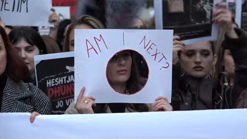  Shteti duhet të japë llogari    Sot sërish protestë në Prishtinë  paralajmërohen veprime të reja