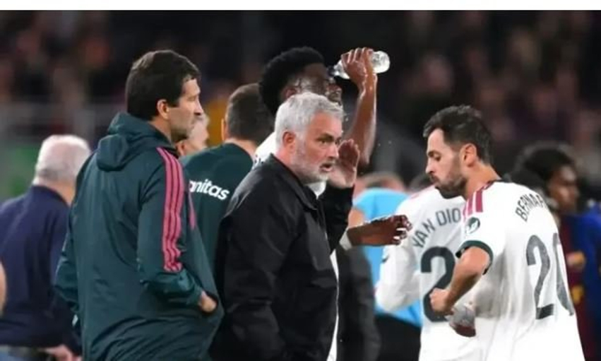 Mourinho  Qëllimi është të fitojmë tituj