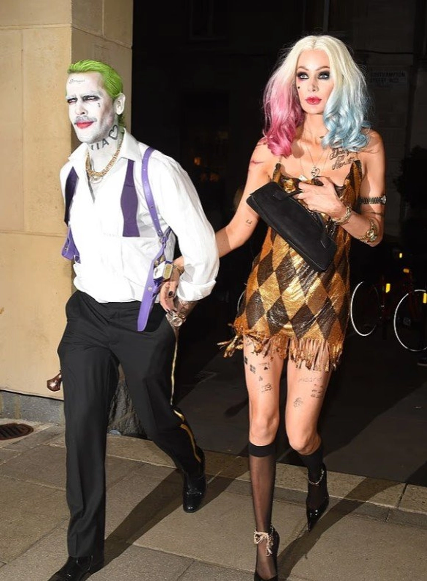 Olivia Attwood dhe Pete Wicks mahnitin me kostumet e Halloween it  shndërrohen në Harley Quinn dhe Joker