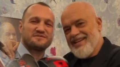 Rama pret në zyrë boksierin Nelson Hysa 