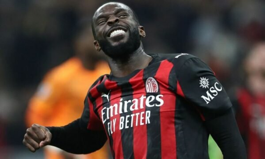 milani-e-mirepret-tomorin-prape-ne-skuader