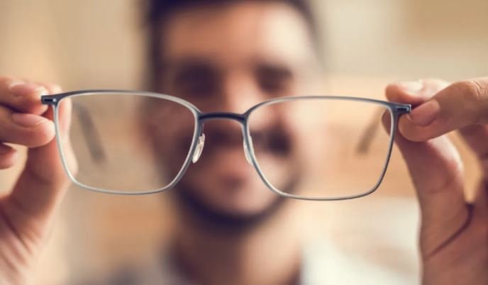 Shikim i turbullt në mëngjes? Ja arsyet që mund të fshihen pas këtij shqetësimi