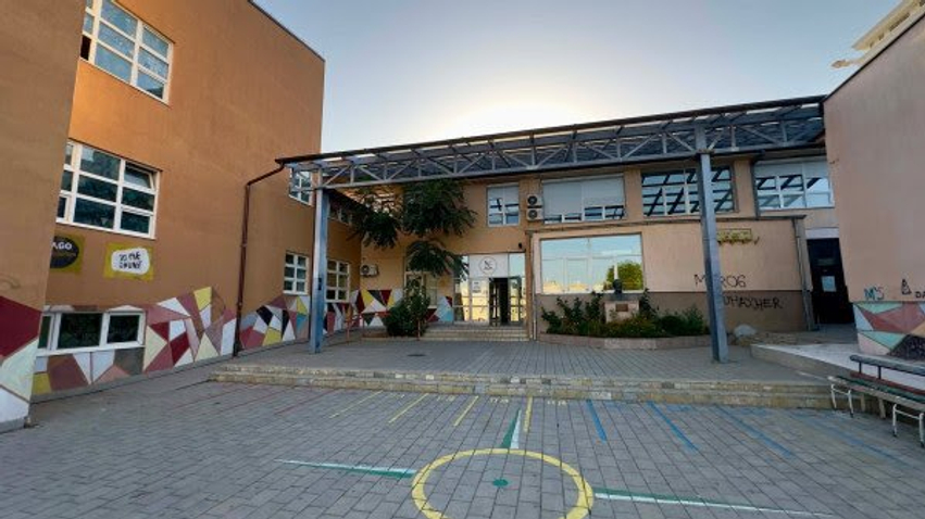Viti i ri shkollor  drejtoresha e  Naim Frashërit   Përgatitjet kanë shkuar mirë